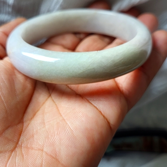 Jade Bangle Bracelet 56- 57 Mm - Picture 1 of 3